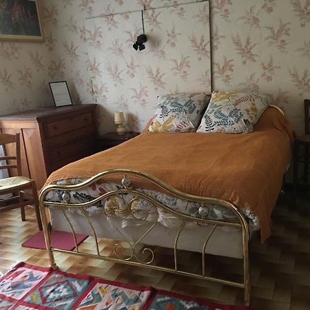Chez Christian Bed & Breakfast L'Isle-en-Dodon Bagian luar foto